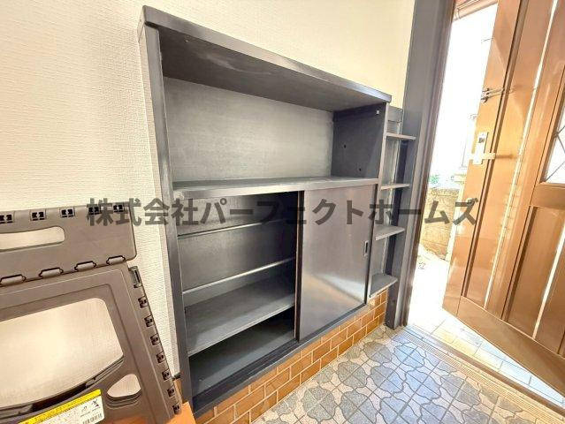 木屋町戸建　賃貸の収納|収納豊富です