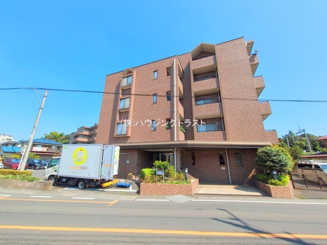 仲介手数料無料　リーベスト所沢７階の外観