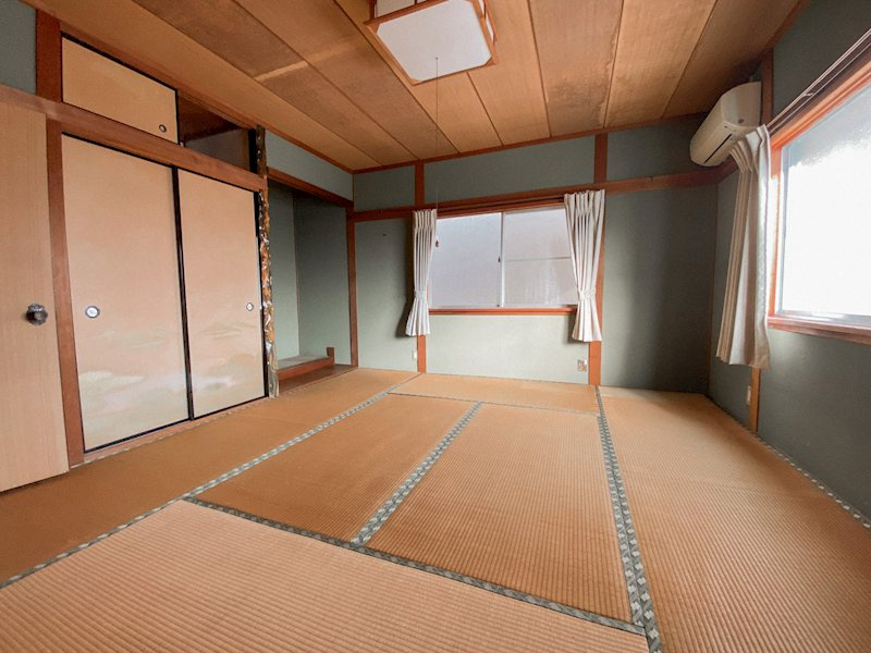 近江八幡市上田町　中古戸建