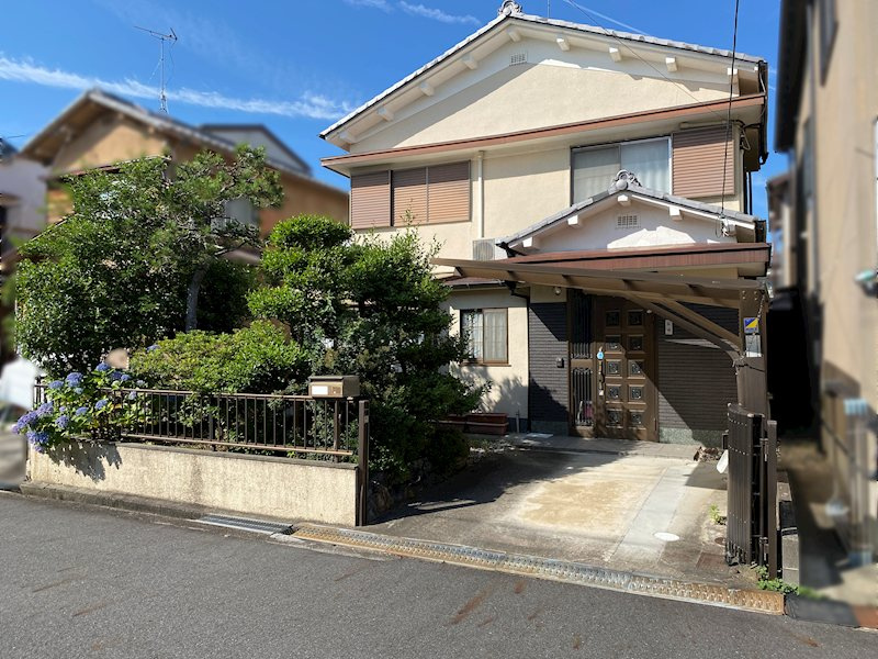 近江八幡市上田町　中古戸建の外観