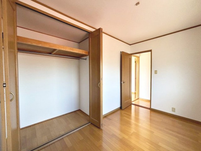 【収納】 | 八田北町　中古一戸建 | 【クローゼット】お部屋を広く利用するために必須なクローゼットが全室付いています♪もちろんお荷物を収納されても良しの勝手の良いクローゼットは嬉しいですね♪