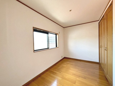 【洋室】 | 八田北町　中古一戸建 | 【洋室】テレワークのお仕事部屋、子供部屋等、ライフスタイルや家族構成に合わせて多目的にご使用いただけます♪