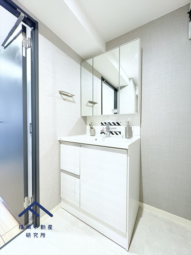 グランピア新宮の独立洗面台