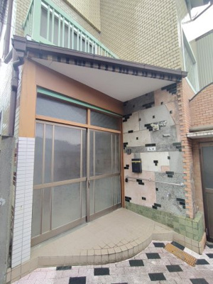 【エントランス】 | 羽根井本町貸家