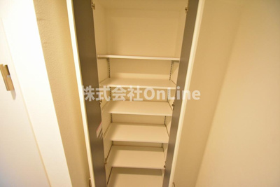 【収納】 | セレニティ荒本B棟
