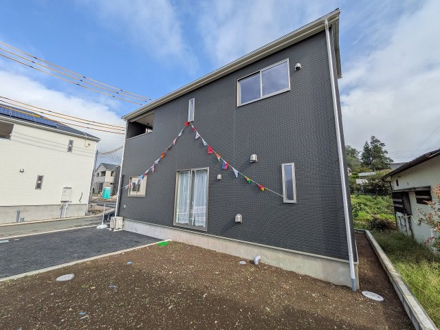 八王子市　川口町　新築一戸建て　８６期の外観|～太陽光発電搭載　開発分譲地につき美しい街並み　保育園・小中学校・公園が徒歩圏内です～