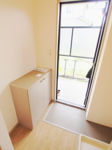 シーソン城泉　B棟の玄関