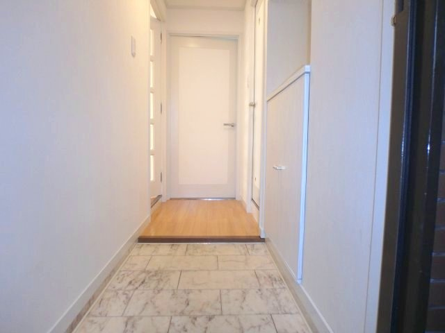 コロナール住吉の玄関|シンプルで使いやすい玄関です