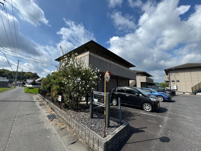 1棟マンション・アパート　24戸1棟＋6戸3棟　のその他|ビレッジ城西