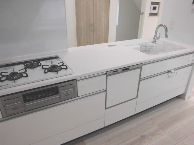 【キッチン】 | 中野区沼袋2丁目新築戸建全3棟。 | キッチンでお料理をお楽しみください