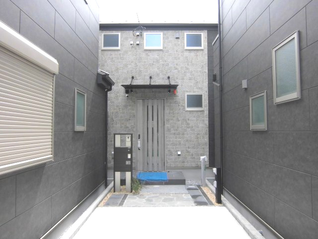 【外観】 | 中野区沼袋2丁目新築戸建全3棟。 | B号棟。