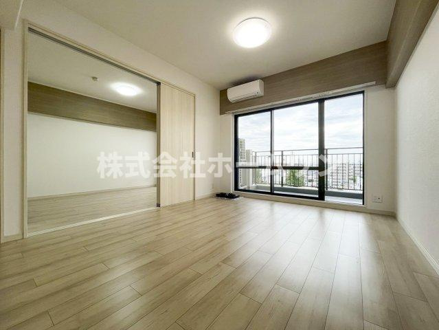 ルネ福生ツインステイツ　B棟の洋室