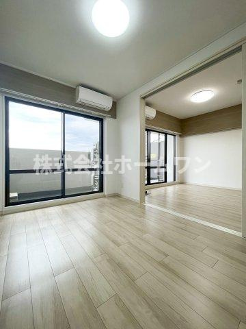 ルネ福生ツインステイツ　B棟の洋室