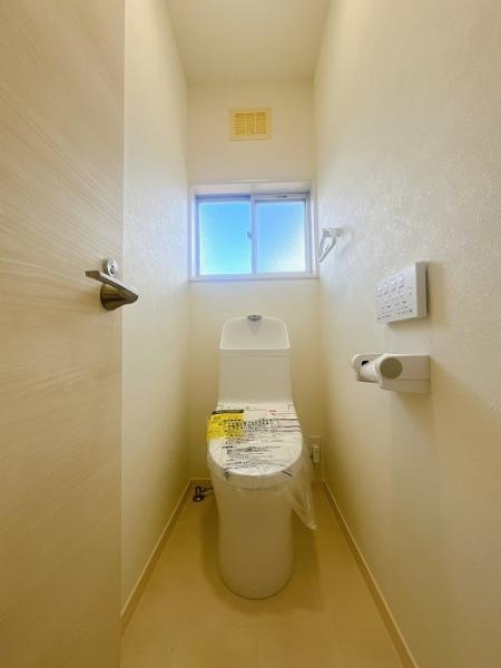 笠岡市大井南　リフォーム済み　中古一戸建て【仲介手数料無料】のトイレ