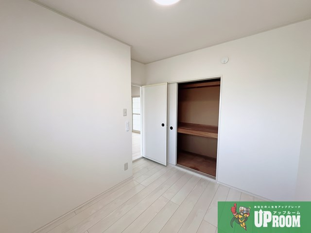 グランドハイツ富貴の居間・リビング