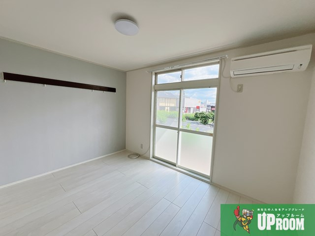 グランドハイツ富貴の居間・リビング