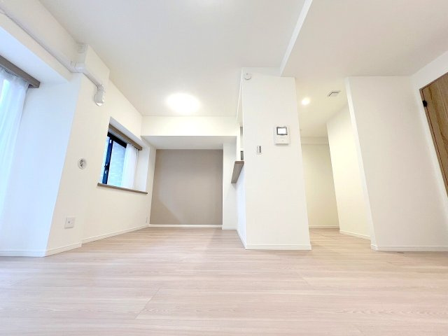 リーベスト立川錦町Ⅱの居間・リビング