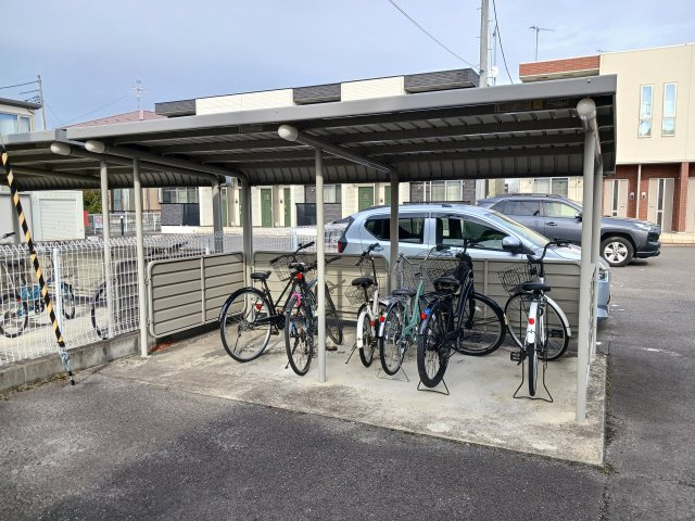 【駐車場】