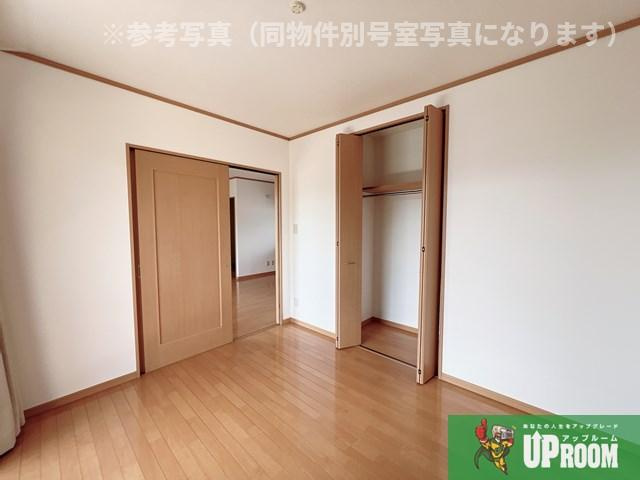 サンシャイン本郷B棟の居間・リビング