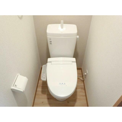 【トイレ】 | アイコート永福町 | 温水洗浄便座。