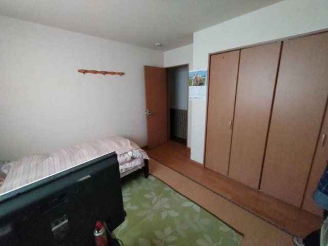 鶴居村【店舗付き住居＋工房】2棟セット売の和室