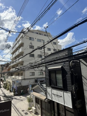 【周辺】 | アカカベビル