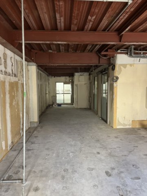 【内装】 | アカカベビル