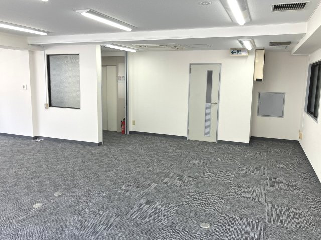 原田ビルの内装