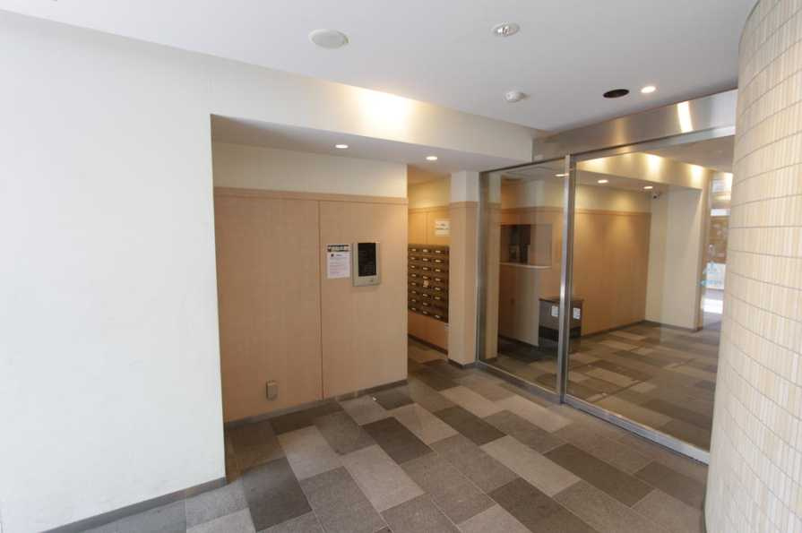 コンフォリア駒澤　礼金0　駅近　常時ゴミ出し可のロビー