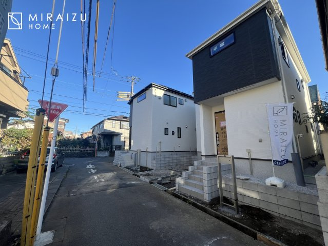 【その他】 | 収納力も自慢です。お洋服がお好きなお客様も多いですよね、衣替えをしなくてもお洋服をしまっておけそうなくらいの広さですね！