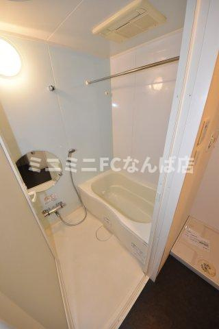 プライムアーバン堺筋本町の浴室