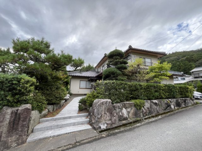 【外観】 | 【価格変更】柏原町東奥A邸