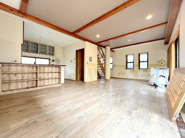 西多摩郡日の出町大字大久野の中古一戸建の居間・リビング