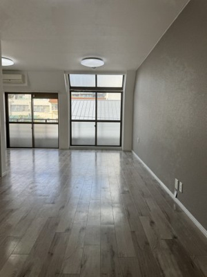 【その他】 | アカカベビル