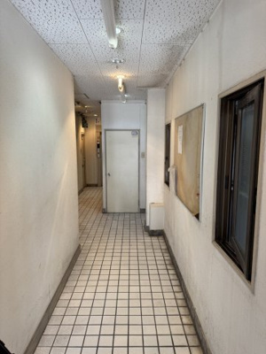 【ロビー】 | アカカベビル