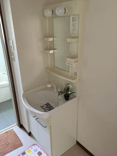 サニーハイツ　一番館の洗面所