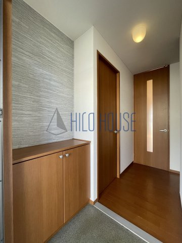 パルメゾンの玄関