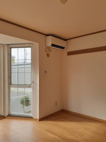 グリーンシャトーＫ＆Ｓ　Ａの居間・リビング