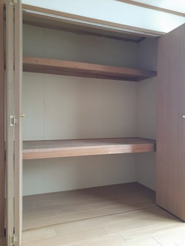 グリーンシャトーＫ＆Ｓ　Ａの収納