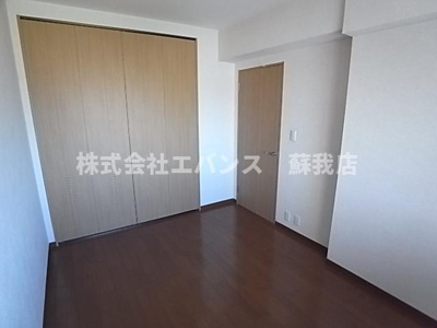 【寝室】 | ユーフォニー市原 | 使い勝手のいい寝室です