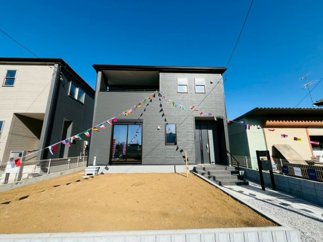 【Livele Garden】　結城郡八千代町東原　全3邸の外観|〇３号棟　外観〇
家事の負担を減らす『水廻り集中』プラン♪パントリー付き！
2026年2月撮影
