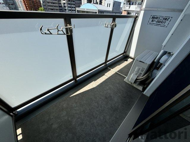 Dimus新大阪のバルコニー