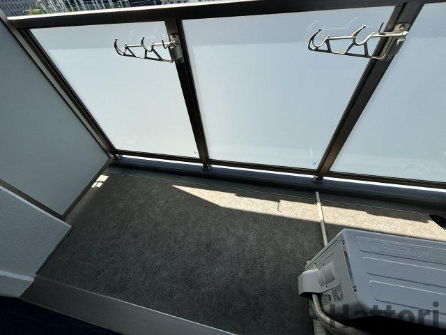 Dimus新大阪のバルコニー