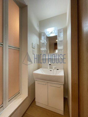 ウエルコート川越旭町の洗面所