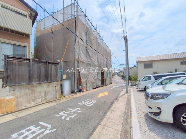 メルディア亀城町の前面道路含む現地写真