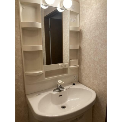 【独立洗面台】 | ボナール弥生 | 嬉しい独立洗面台付き。