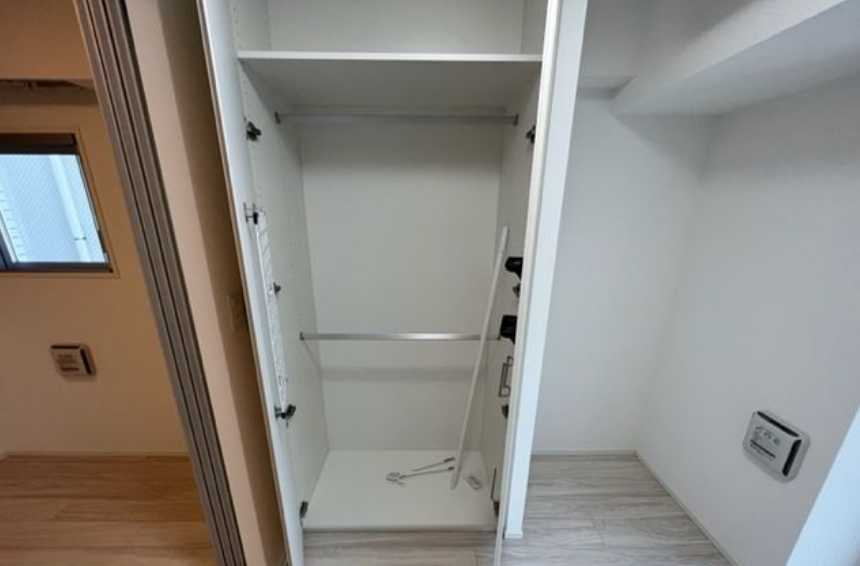 エトワール駒沢大学　ネット0　オートロック　南東角部屋　常時ゴミ出し可の収納