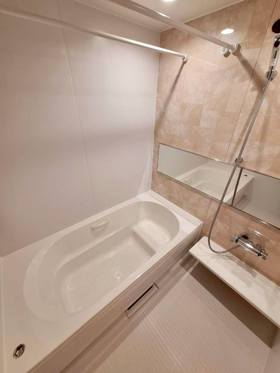 Ｌｅ　Ｌｉｅｎの浴室|★浴室乾燥・追い焚き機能付き★