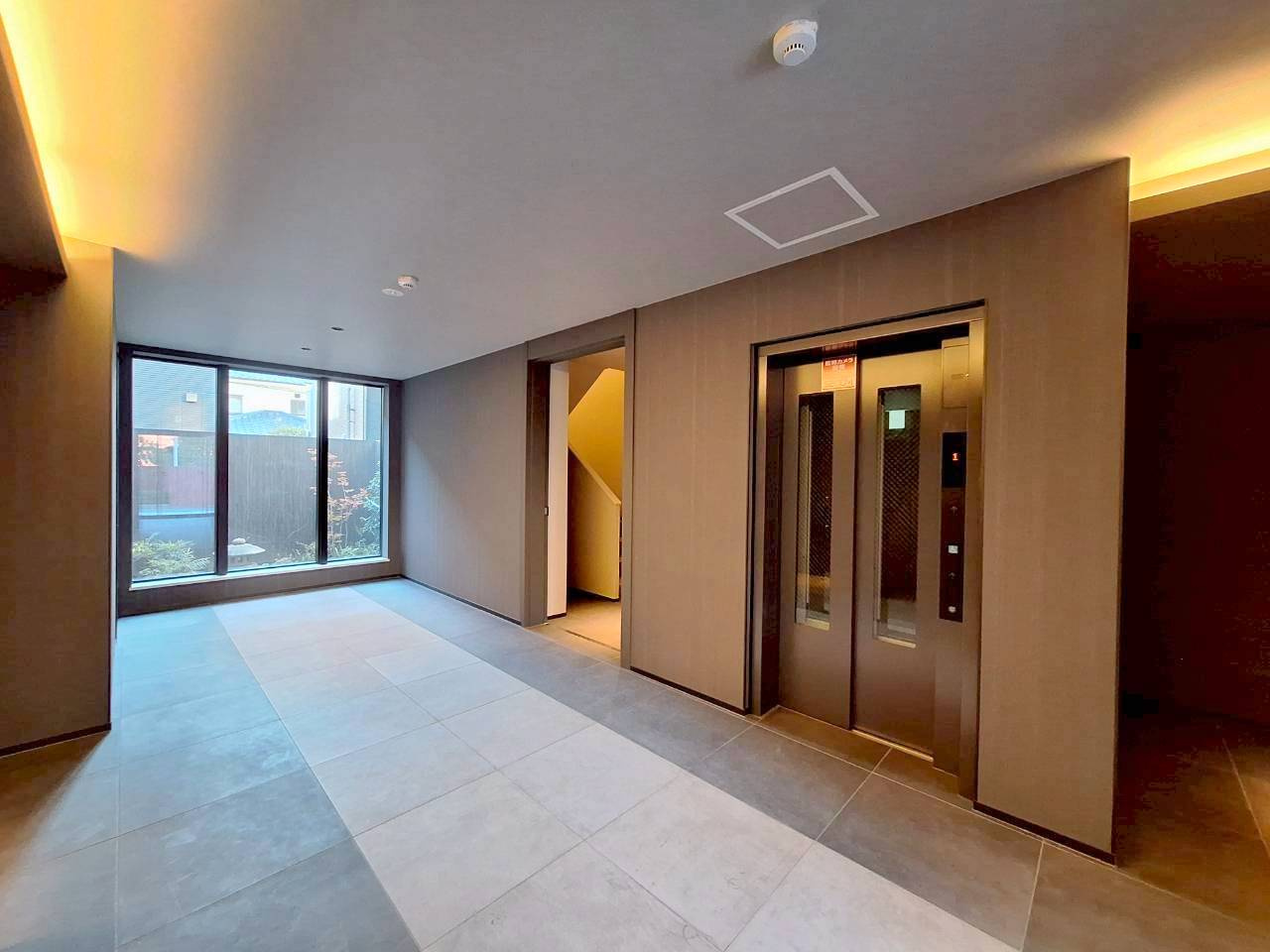 杉並区本天沼３丁目の賃貸マンションのロビー|★エレベーター付★