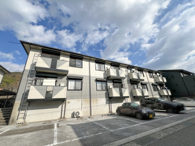 エスポアール翠 A棟の外観